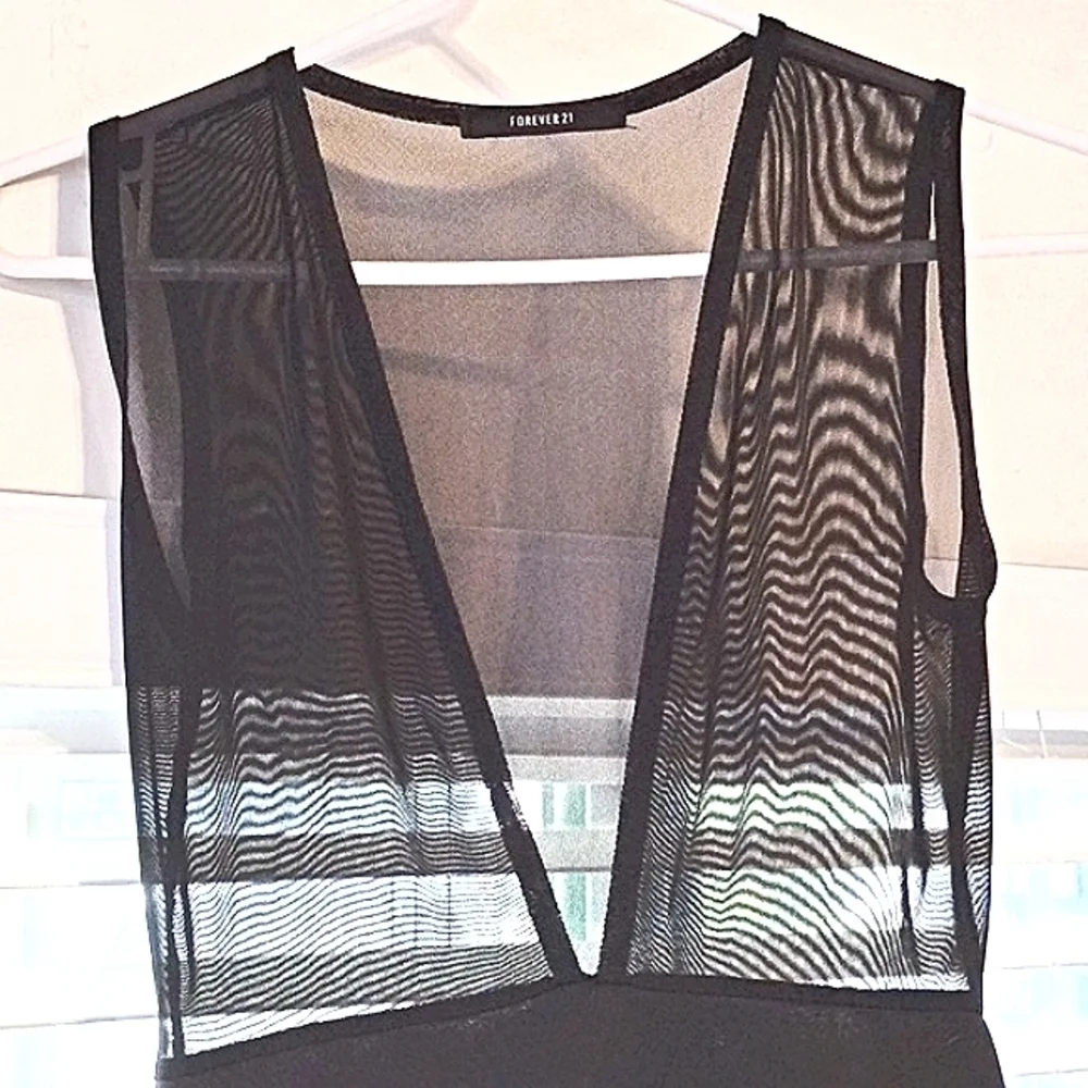 Forever 21 Woman's Black Plunging V Neck Sheer Mesh Bodysuit High Waist, Size: S